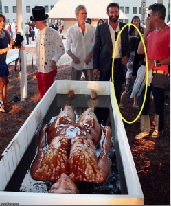 WOLVERINE ACTOR (Hugh Jackman) at Spirit Cooking Event…