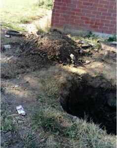 Muslim Migrants Dig ‘Tiger Traps’ with Sharp Metal Objects to Capture Police at Night…