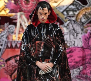 ILLUMINATI-THEMED FASHION SHOW HELD AT LONDON CATHOLIC CHURCH…