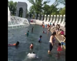 Friendly Reminder to Migrants on Memorial Day Weekend: The WWII War Memorial Is Not a Swimming Pool…