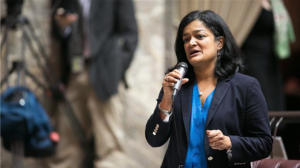 US House Progressive leader and Democrat Pramila Jayapa is joining a so-called caravan of migrants to cross the border with Mexico into the United States…